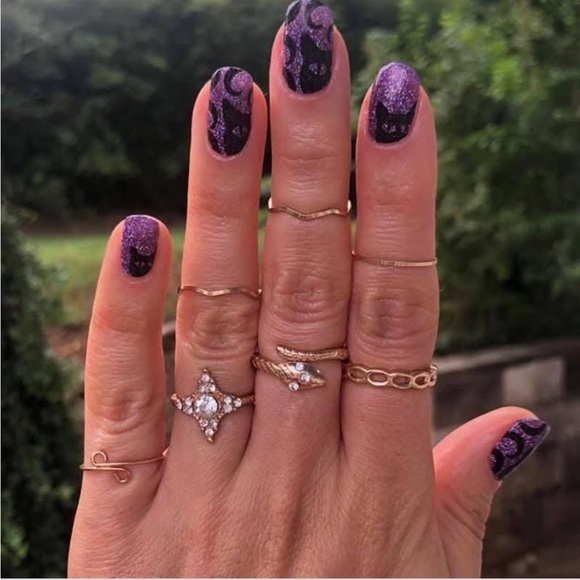 *Retired* Color Street: Cat’s All Folks | Halloween Purple Glitter Black Sparkle - Picture 10 of 13